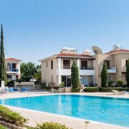 Owls Nest Townhouse Villa Paphos Exterior photo