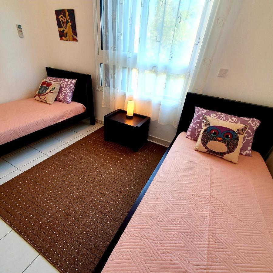 Owls Nest Townhouse Villa Paphos Exterior photo