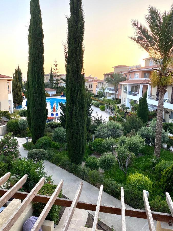 Owls Nest Townhouse Villa Paphos Exterior photo